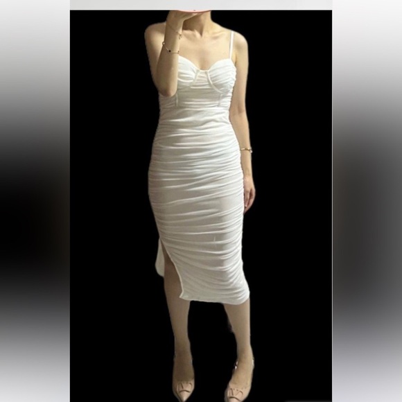 Privy White Dress - Picture 7 of 7